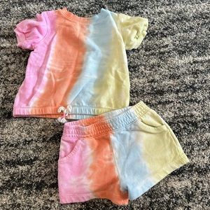 Old navy rainbow tie dye short sleeve shorts sweater matching set 18-24m